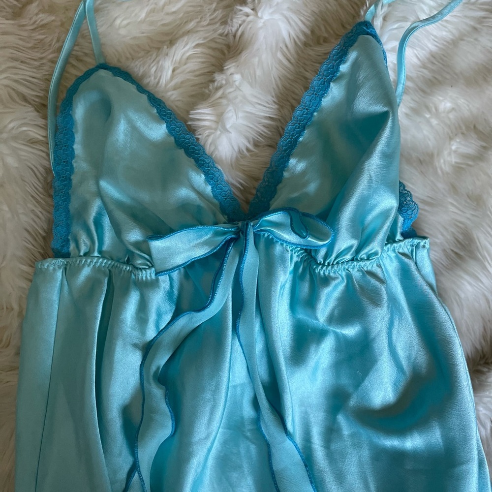 Victoria’s Secret, night gown